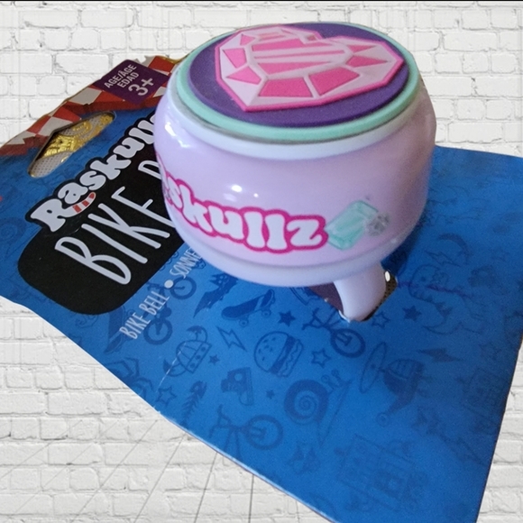 NWT/C-PREME RASKULLZ BIKE BELL   PINK HEART! - Picture 2 of 3